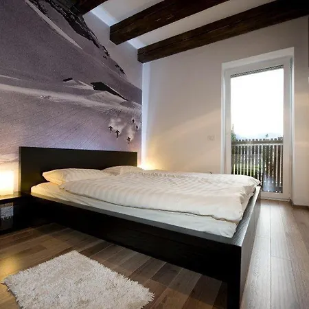 Apartment House Neza *