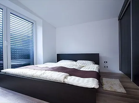 House Neza Apartment *