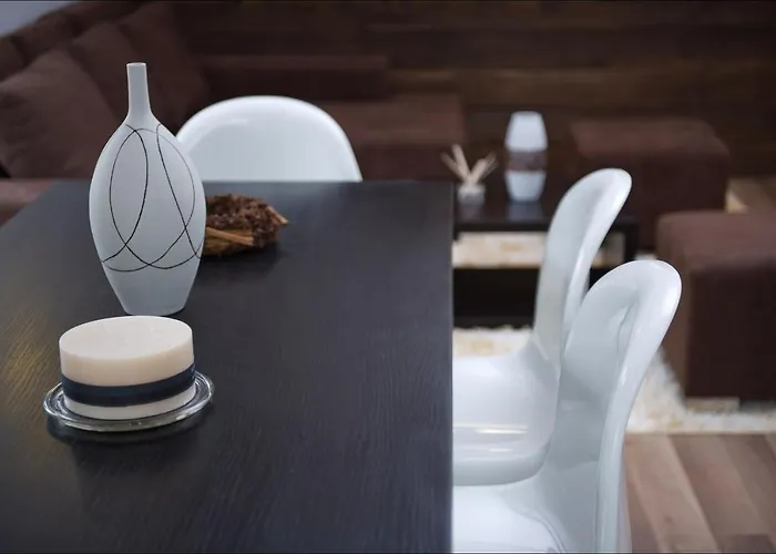 House Neza Apartma *