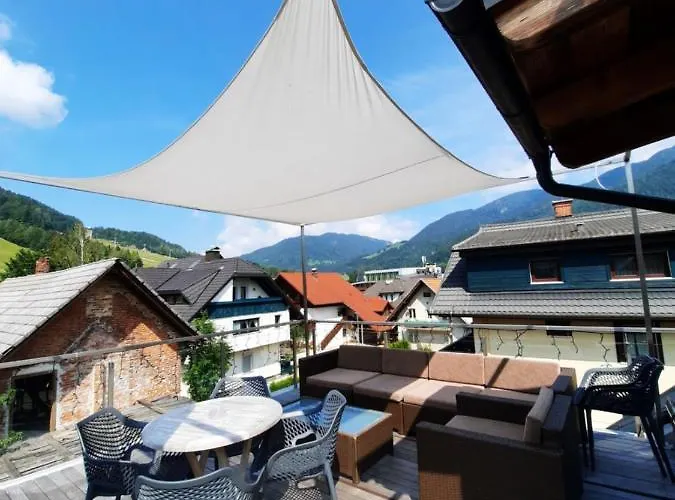 Apartment House Neza *