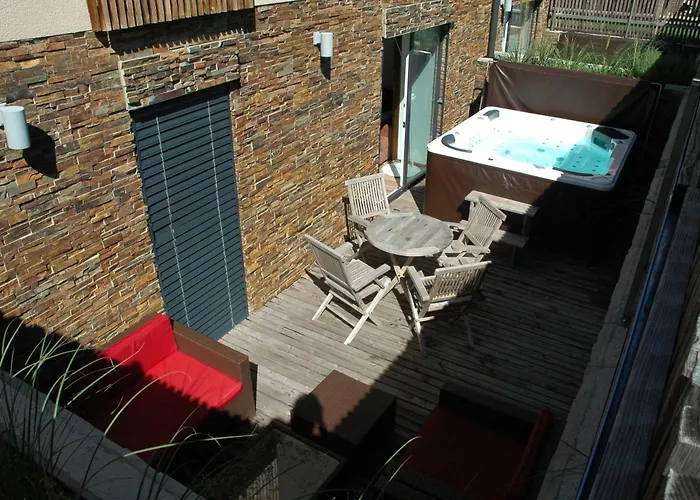 House Neza קרנייסקה גורה