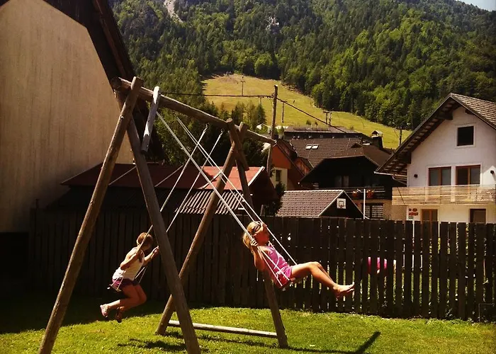 House Neza Apartma *